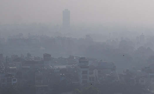 Nguyên nhân nào gây ra ô nhiễm không khí nghiêm trọng ở Hà Nội?